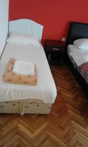 Apartments Ratković - image 10