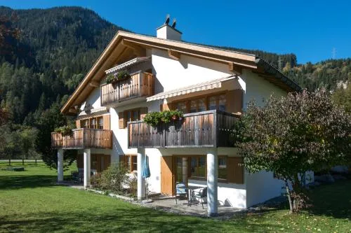 Ferienwohnungen Muntschi in Andeer, Schweiz