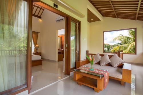 ヴィラ シリナヤ20