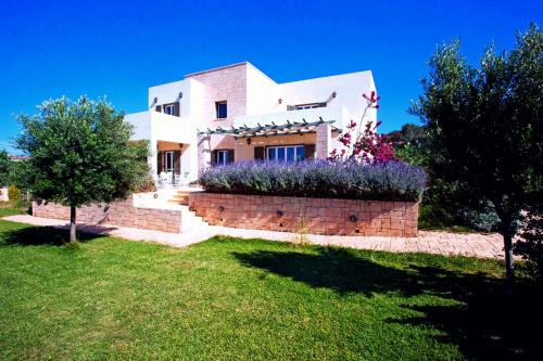 Villa Waterfront - Accommodation - Souvala