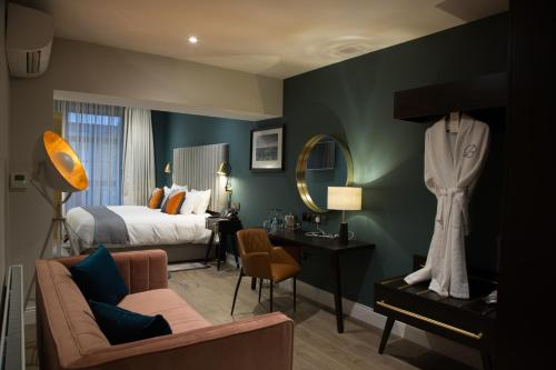 170208619 The Bedford Townhouse