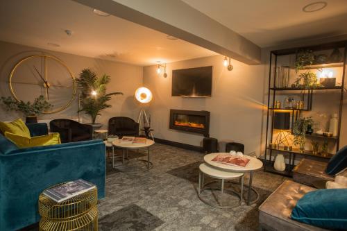 170210251 The Bedford Townhouse