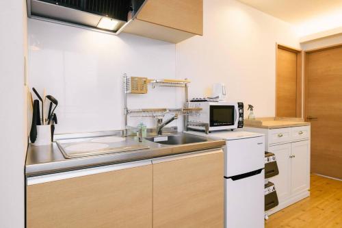 TEN APARTMENT HOTEL - image 3