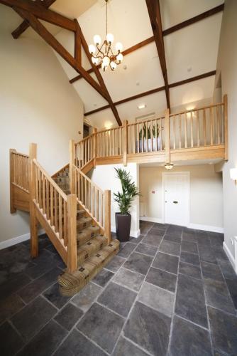 Best Western Leigh Park Hotel - image 10