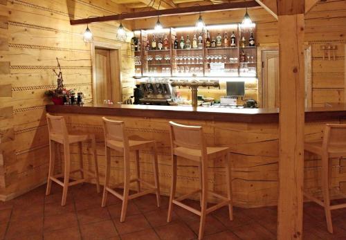 Penzion a restaurace Grunt in 拉伊諾確維察