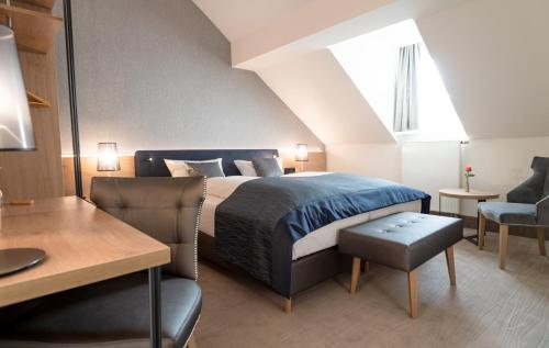 1 queen bed