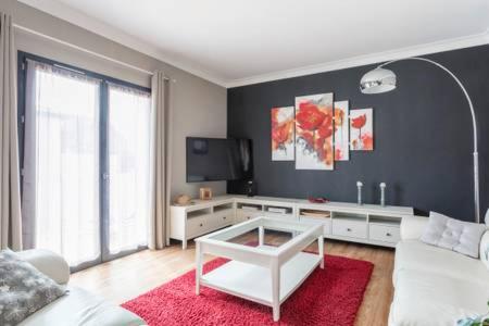 13 rue de la pyramide Bel Appartement