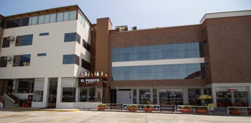 El Puerto Hotel in Пакасмайо