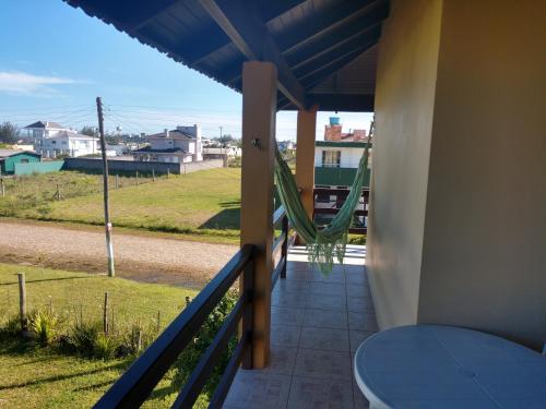 2 bedrooms, 3 beds