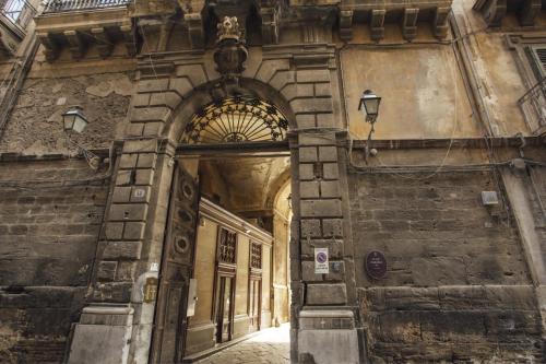 Entrance, Loft delle pigne in Palermo