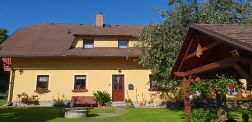 Chalupa U Zvonka Trojanovice in Trojanovice