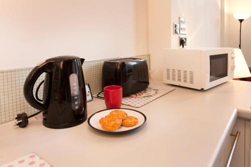Lace Market Central Apartments - Nottingham City Centre most Central Location with full Kitchen and Free Parking for One Car - image 4