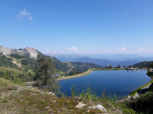 Haus Fischer Nassfeldblick Haus Fischer Nassfeldblick