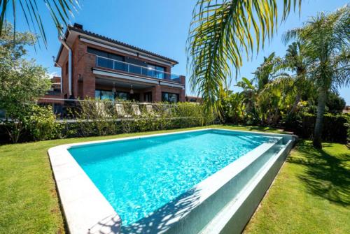 Premium Habitat Les Barques gîte à louer Sant Vicenç de Montalt