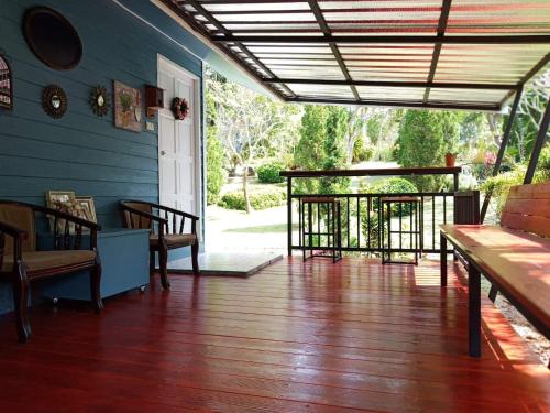Baan JaoKorKluay บ้านเจ้ากอกล้วย near Doi Bo Viewpoint