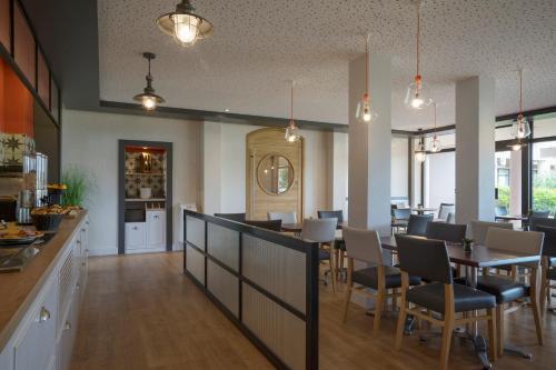 The Originals Boutique Hôtel Admiral's Les Sables-d'Olonne - image 3