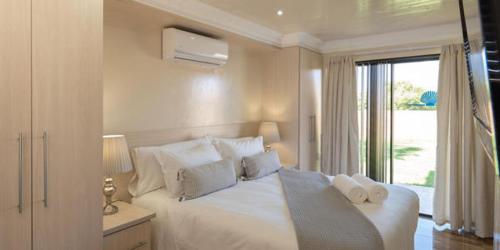 Grand House Lodge And SPA Jeffreys Bay in Jeffreys Bay