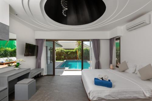 Karon Beach Pool Villa - Sha Extra Plus