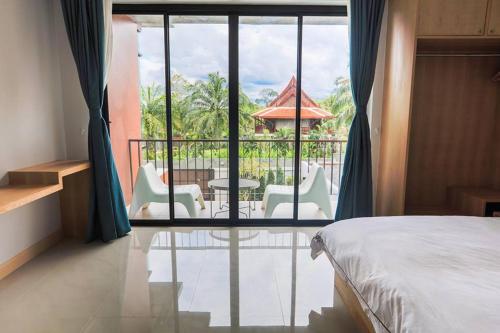 Aonang nine poolvilla Set in a prime location of Krabi, Aonang nine poolvilla puts everything the city has to offer just outside your doorstep. The property features a wide range of facilities to make your stay a pleasant 