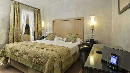 Intown Luxury House - image 5