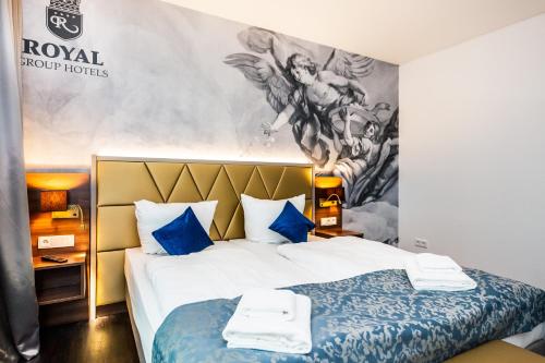 Best Western Plus Royal Suites - image 7