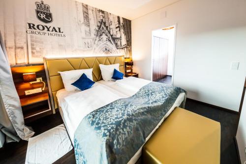 Best Western Plus Royal Suites - image 14