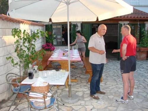  Apartment in Ždrelac with sea view, terrace, air conditioning, Wi-Fi (4560-2) in Ždrelac
