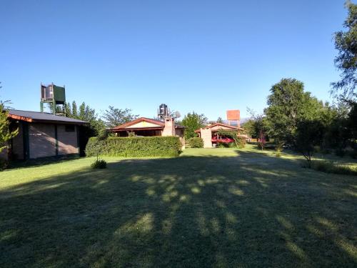 Garden, Cabanas El Quijote in Los Reartes