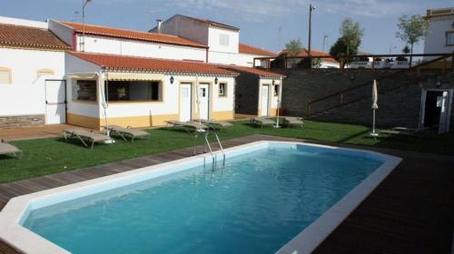 모우라오 Casa Esquível (Casa Esquivel) 4성급 게스트하우스 레스토랑