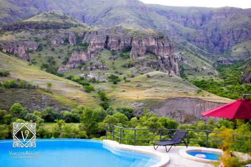 Vardzia Resort