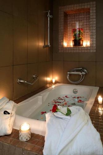 Bathroom, Le Sphinx Boutique Hotel in Mohammedia