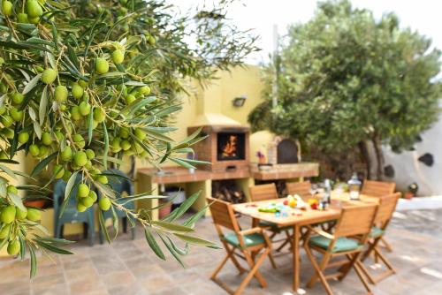 Los Algodones Cottage with Pool - image 11