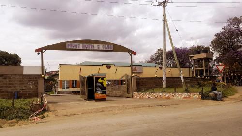 

Pivot Hotel & Club