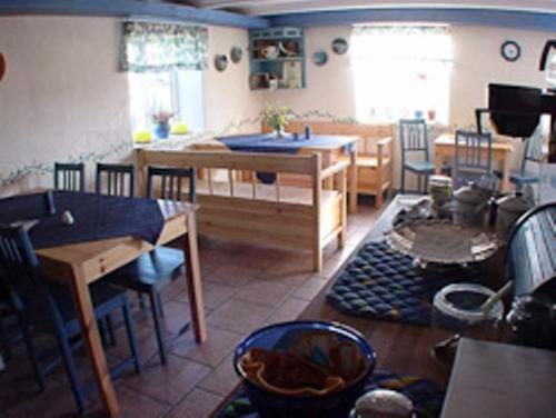 Restorāns, Anggarde B&B in Huse