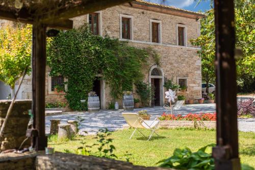 Agriturismo diffuso Tenuta Armaiolo - widespread farmhouse 1
