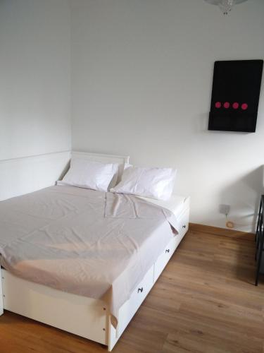  Casa da Tia Adozinda, 1800-316 Lissabon