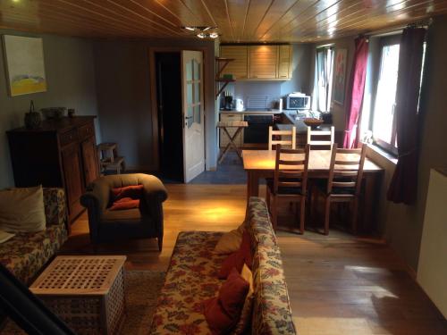  Le petit gite in 4190 Ferrières