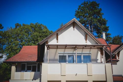  Kastélykert apartman in Kőszeg