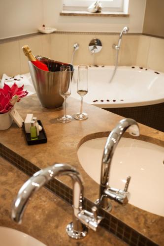 Villa Ludwig Suite Hotel / Chalet - main image