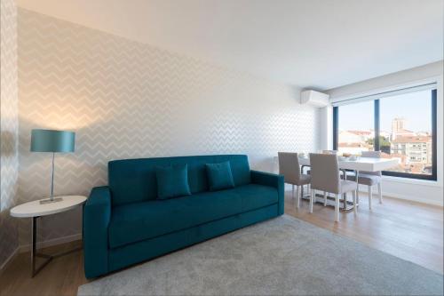 LovelyStay - Trindade Cozy Apartment - image 4
