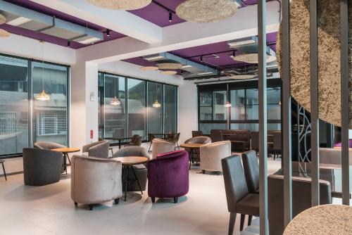 Restaurant, HIGH CLOUD INTERNATIONAL BUSINESS HOTEL near Chimei Museum