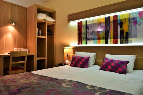Contact Hotel Utah Beach Carentan Room Type - Double Room