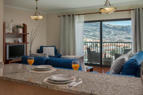  LUZ APARTMENT VISTA SOBRE O FUNCHAL in Funchal