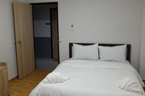 WJ Residence at Suvarnaphumi WJ Residence at Suvarnaphumi is a popular choice amongst travelers in Bangkok, whether exploring or just passing through. Both business travelers and tourists can enjoy the propertys facilities and s