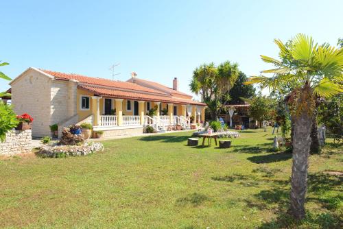  Villa Anna studio in Almiros Beach