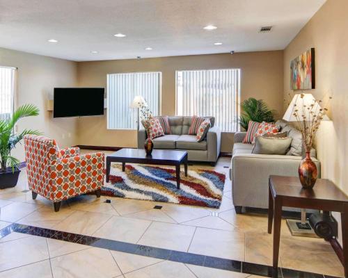 Quality Inn Forest Hill - Fort Worth South in Forest Hill, USA