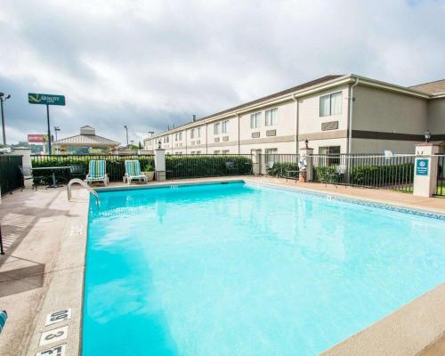 Quality Inn Prattville I-65