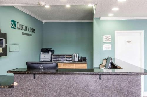 Quality Inn Downtown Historic District – Mobile, AL