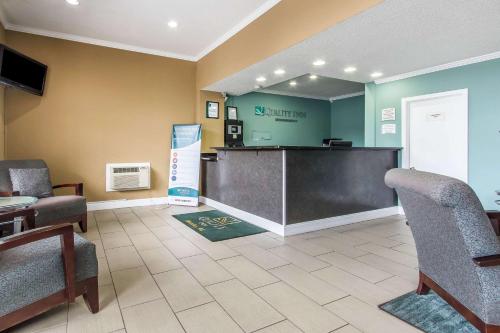 Quality Inn Downtown Historic District – Mobile, AL