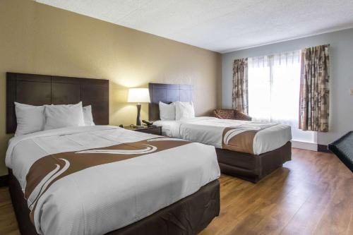 Quality Inn Downtown Historic District – Mobile, AL